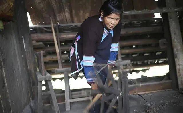 20元人民币渔翁原型去世<strong></p>
<p>火币网</strong>，背后故事看哭全网：这就是中国人的浪漫啊