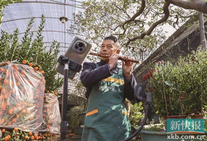 太火了<strong></p>
<p>币安binance网</strong>！广州有商家一天卖出平时一个月的花