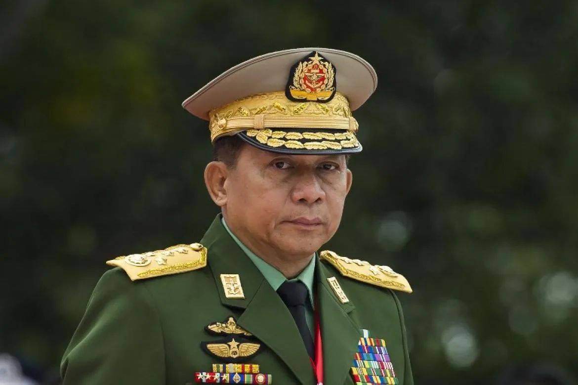 看谁敢对准中国试试！妙瓦底爆发抗议潮<strong></p>
<p>binance币安appios</strong>，3000名民众喊话：恢复电力