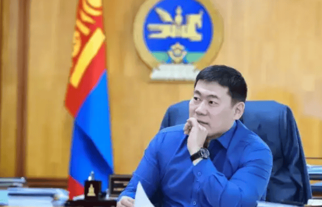 终于谈妥<strong></p>
<p>vs</strong>，解放军将赴蒙古国，美军也火速前往，国防部宣布特殊安排