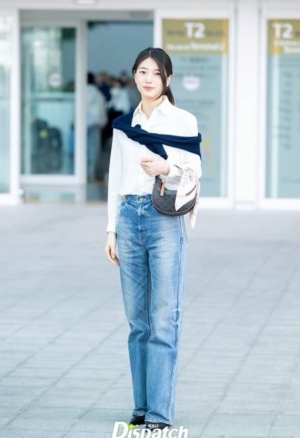 宋佳“体制内”穿搭上热搜<strong></p>
<p>OKex虚拟交易</strong>，朱珠穿西装也不失韵味，这股风终究被她们穿火了！