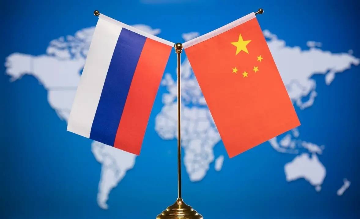 中国要未雨绸缪：如果俄罗斯解体<strong></p>
<p>法币交易</strong>，这片700万平方公里的土地，务必要收回