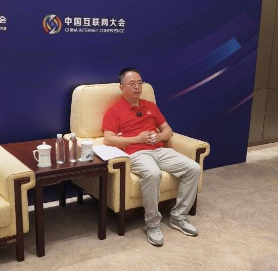 周鸿祎：AI和安全人才比较缺乏<strong></p>
<p>下载苹果</strong>，预计达百万级
