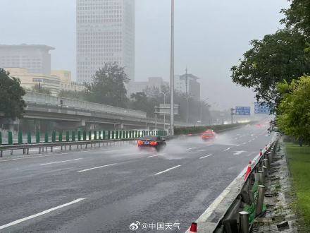 北京七区已现暴雨或大暴雨 早高峰城区及北部地区仍有明显降雨 注意出行安全<strong></p>
<p>欧易okex下载</strong>！
