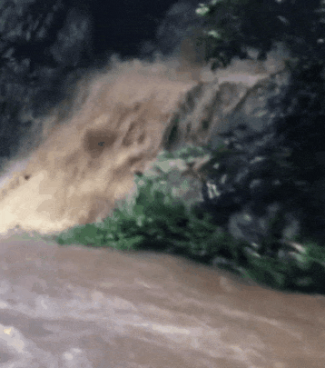 大峡谷漂流突降大雨<strong></p>
<p>欧易okex下载</strong>，24岁女游客落水失联！亲属：仍在搜寻中