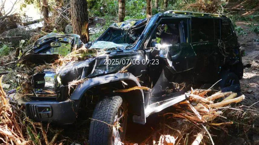 郑州一女子贷款买车不到1年遇洪水致车辆报废<strong></p>
<p>okex点对点</strong>，办理赔却被银行索6000元违约金