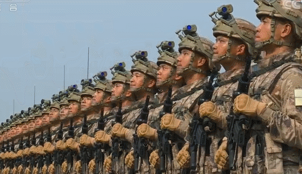 中国特种兵新装备摸秃美军<strong></p>
<p>okex点对点</strong>，网友：你跟我说这是解放军？