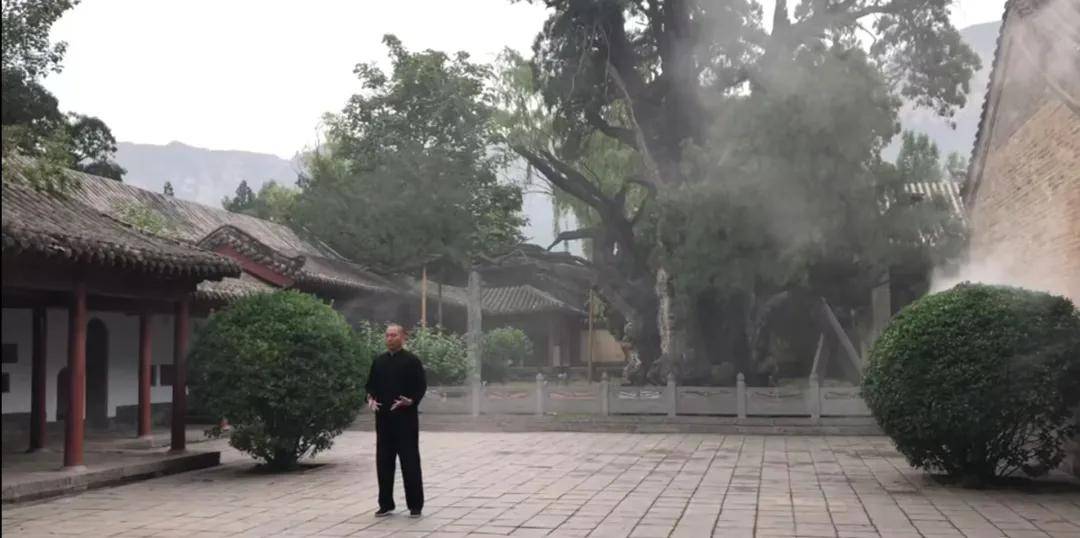 寻找释延鲁：十年前举报释永信的他<strong></p>
<p>期货合约</strong>，如今去哪了？