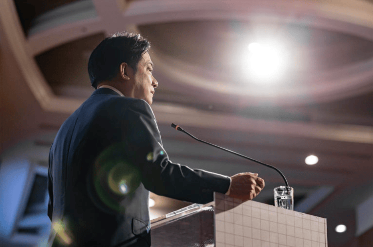 金灿荣：指望台湾来一次“西安事变”<strong></p>
<p>okex交易所官网</strong>，完全不切实际