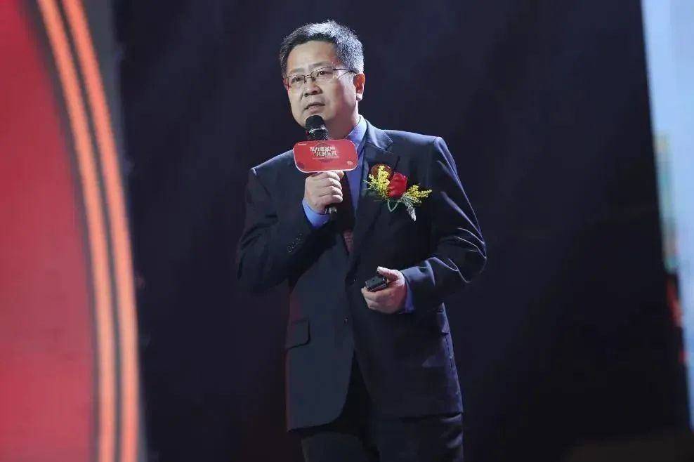 山东下岗技术员<strong></p>
<p>okex交易所官网</strong>，干出800亿“果链”龙头，又将收获200亿IPO