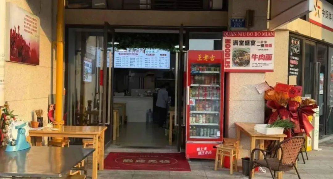 女生曝打暑假工被餐馆老板强行按摩碰到隐私部位猥亵<strong></p>
<p>欧意okex下载</strong>，因无监控证据求助！重庆警方介入