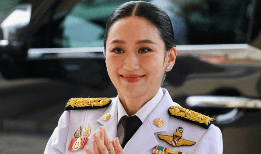 泰国局势突变<strong></p>
<p>欧意okex下载</strong>，为家族背水一战，佩通坦拒绝辞职，父亲或再次坐牢