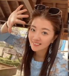 女艺人撞警逃逸被当场压制<strong></p>
<p>okex下载链接</strong>，躺地大喊“不能呼吸”，事后否认冲撞！