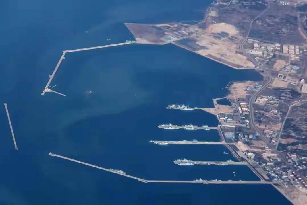 福建舰即将服役<strong></p>
<p>okex下载链接</strong>，两大航母军港开放，首选部署地究竟花落谁家？