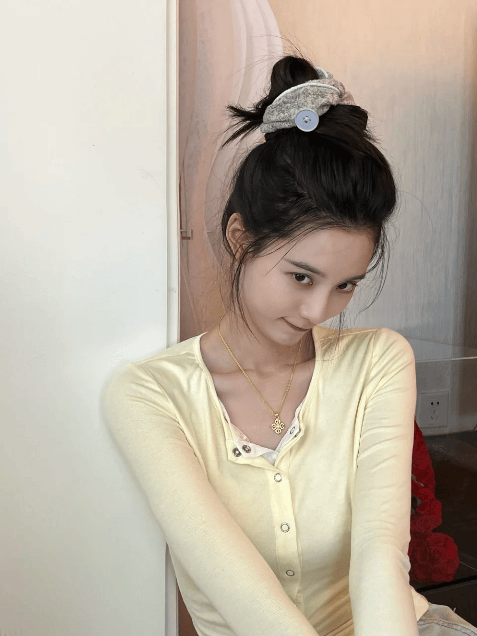 内娱“含金量”飙升<strong></p>
<p>okex下载链接</strong>，倪妮、宋茜、许凯都在用黄金护身？