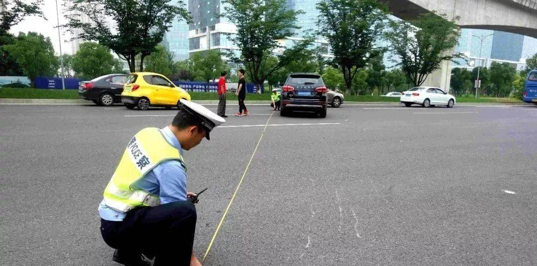 “刚走出去不到一分钟就出事”<strong></p>
<p>okex提币</strong>，一家五口1死4伤！家属最新发声