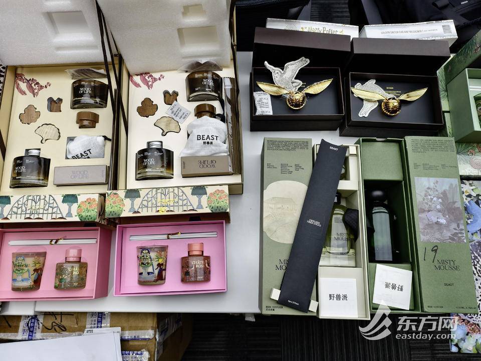 成本仅20元！上海警方成功破获一起生产、销售假冒品牌案<strong></p>
<p>okex下载二维码</strong>，涉案金额4500余万元