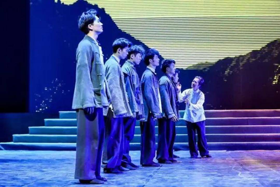 80年前的今天<strong></p>
<p>okex充值</strong>，日本无条件投降！