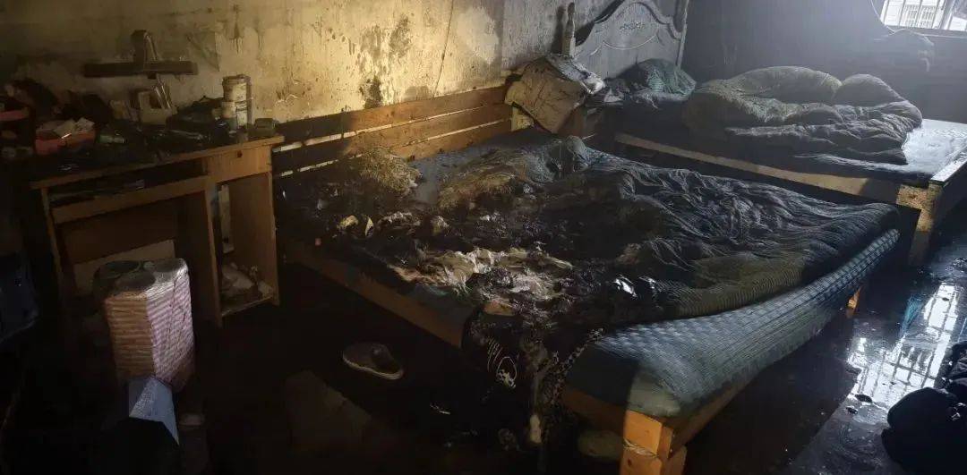他在家中离奇死亡：尸体焦黑<strong></p>
<p>okex充值</strong>，紧握手机，紧急提醒：4个危险信号赶紧自查