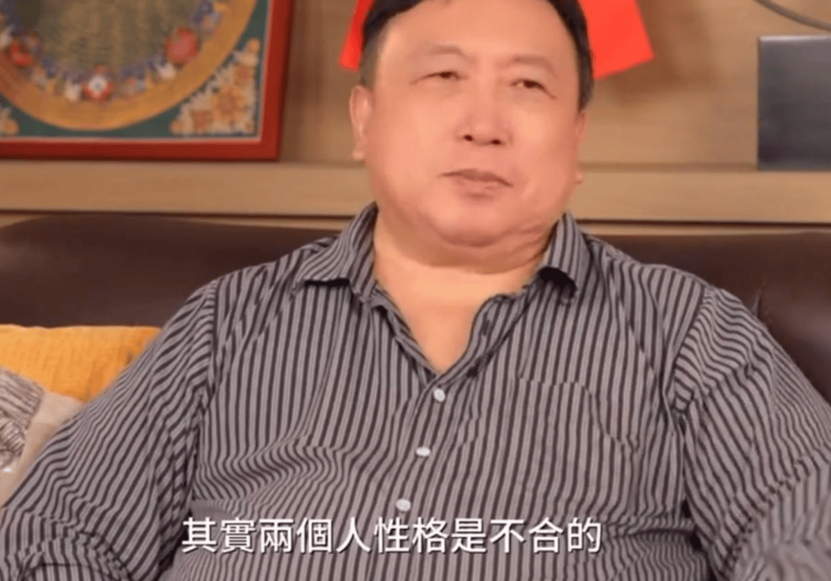 王晶谈谢霆锋张柏芝离婚原因<strong></p>
<p>苹果</strong>，曝张柏芝拍他戏时一直骂谢霆锋