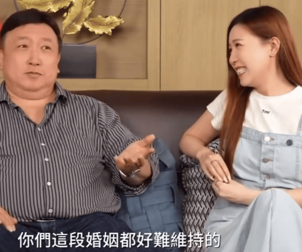 王晶谈谢霆锋张柏芝离婚原因<strong></p>
<p>苹果</strong>，曝张柏芝拍他戏时一直骂谢霆锋