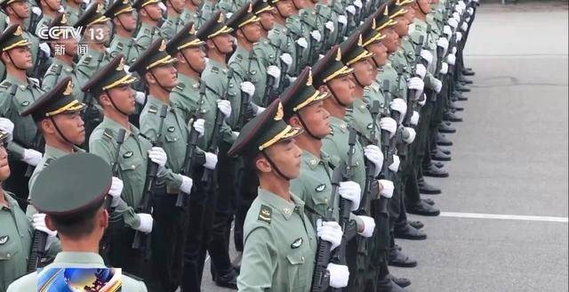太帅<strong></p>
<p>okex下载与安装苹果</strong>！阅兵方队：横看一条线 竖看一个人