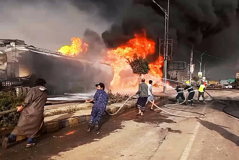 反击胡塞武装用集束弹袭击本土<strong></p>
<p>okex下载方式</strong>，以色列空袭也门首都