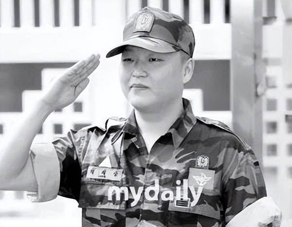 知名男歌手被警方调查<strong></p>
<p>网络货币交易平台</strong>，曾靠一首歌红遍全球
