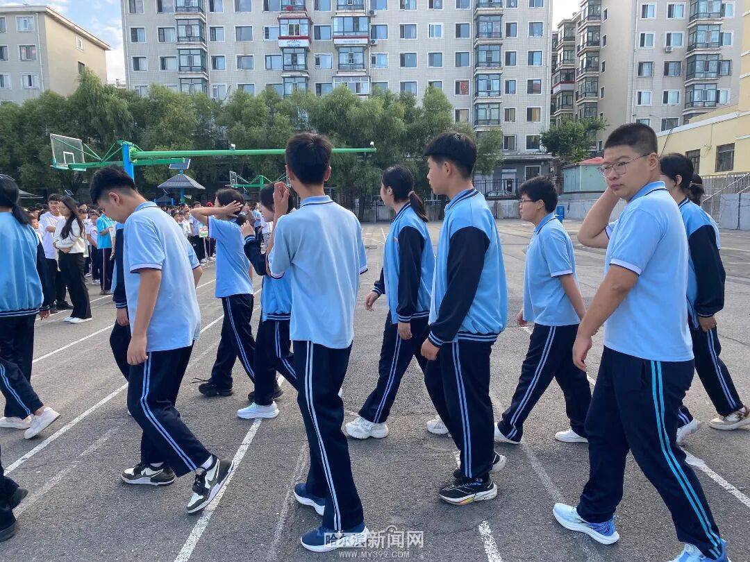 我们<strong></p>
<p>okex软件</strong>，开学啦