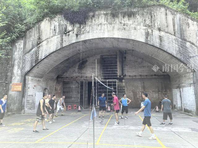 神操作！用天然溶洞停放40架飞机<strong></p>
<p>欧易官方网站最新</strong>，这种“绝招”可能只有柳州人干得出来！