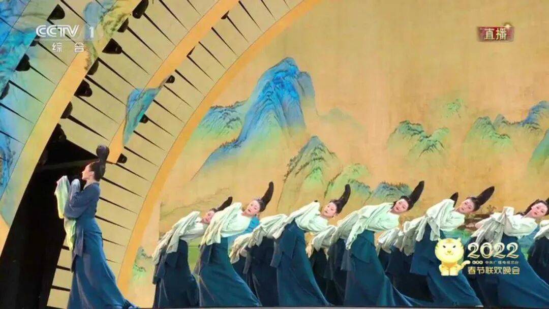 九三文艺晚会总导演<strong></p>
<p>欧易okex交易费多少</strong>，原来是她们