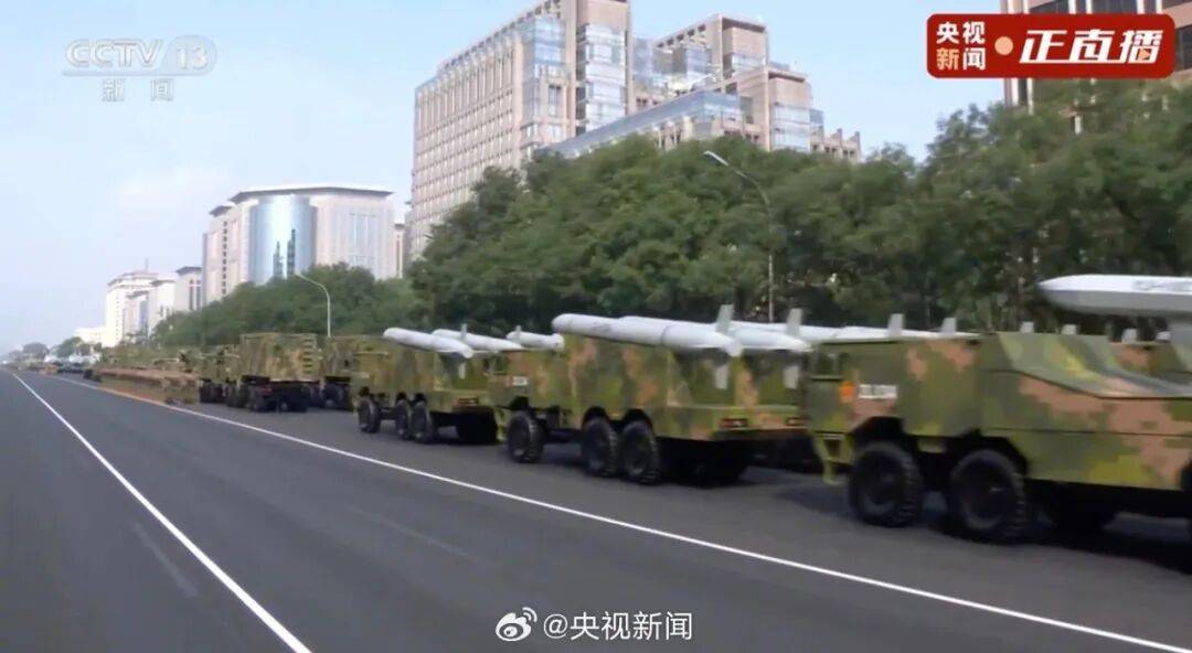 东风-61、巨浪-3、折叠翼预警机、歼-20S<strong></p>
<p>欧易okex交易费多少</strong>，画面披露！