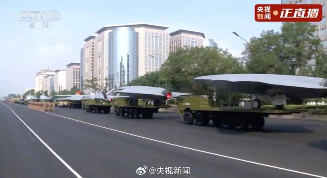 东风-61、巨浪-3、折叠翼预警机、歼-20S<strong></p>
<p>欧易okex交易费多少</strong>，画面披露！