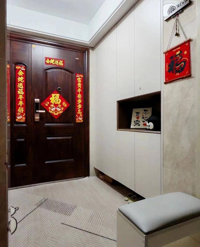 物业“不让门口放鞋子”<strong></p>
<p>摘取okex技术指标</strong>，门口放鞋柜违法吗？