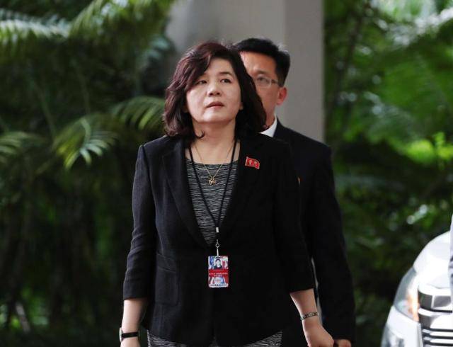 朝外相飞抵中国<strong></p>
<p>以太坊交易平台okex</strong>，有2件事要办！金正恩在阅兵前打出关键牌